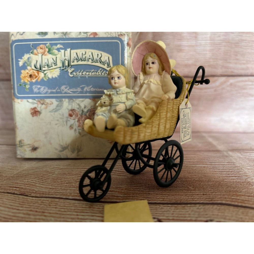 Vintage baby and carriage collectible - Picture 2 of 3